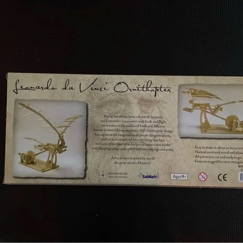New in Box Leonardo da Vinci Catapult Wooden kit - Great Gift Idea!